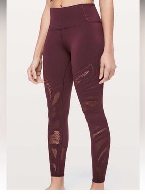 Lululemon Reveal Tight Leggings in Deep Plum Size 6
